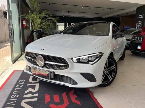 MERCEDES-BENZ CLA 250 2.0 CGI GASOLINA 7G-DCT MERCEDES-BENZ CLA 250 2.0 CGI GASOLINA 7G-DCT